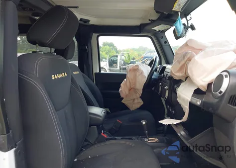 2016 Jeep Wrangler Sahara из США, поврежденный, VIN 1C4AJWBG8GL111158